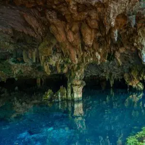 Cenote Dos Ojos Tulum