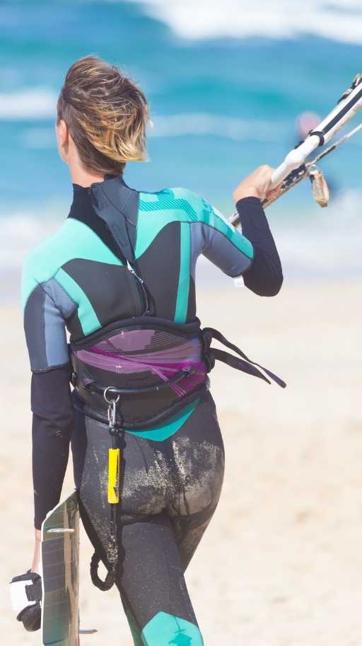 Kitesurfing equipment