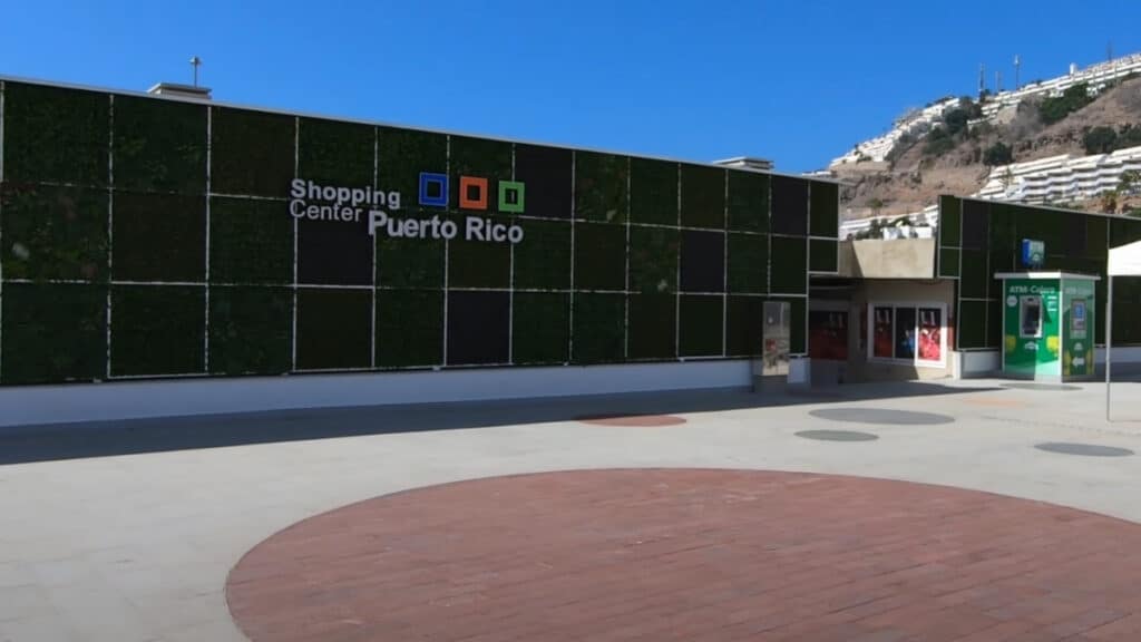 Puerto Rico Shopping Center